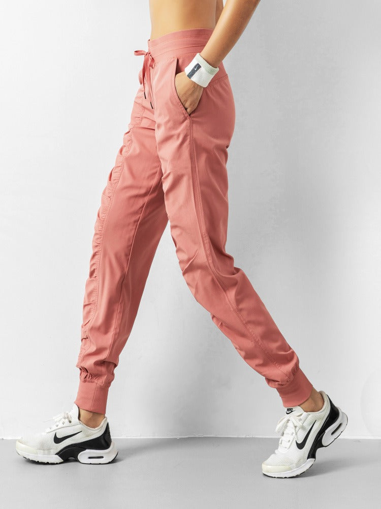 Ruched Front Fitness Pants - 9 Pockets