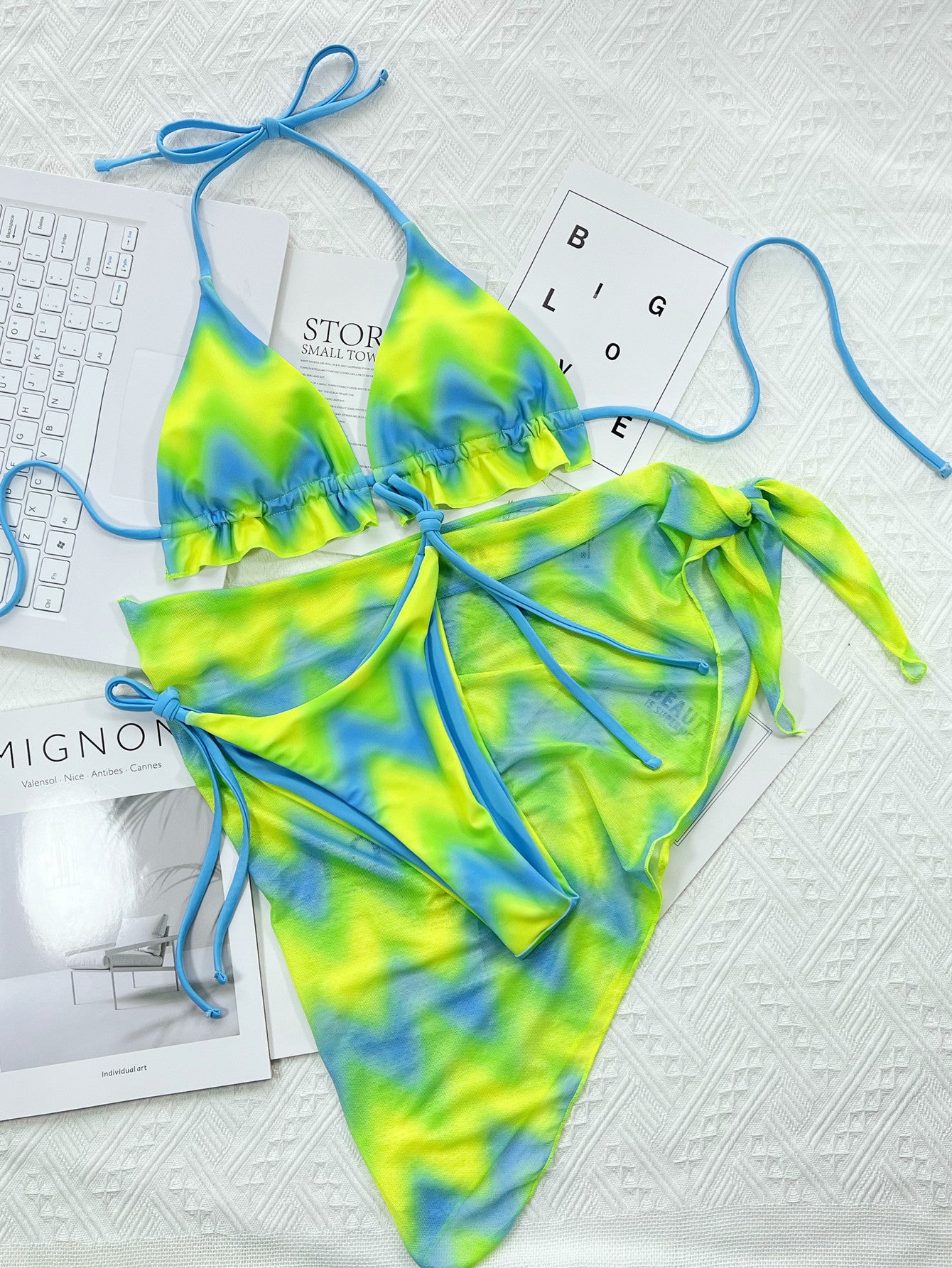 3 Pcs  Tie Dye High Cut Triangle Top Bikini & Skirt Wrap